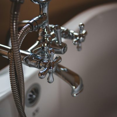 erik-mclean-IxfhMTROke8-unsplash